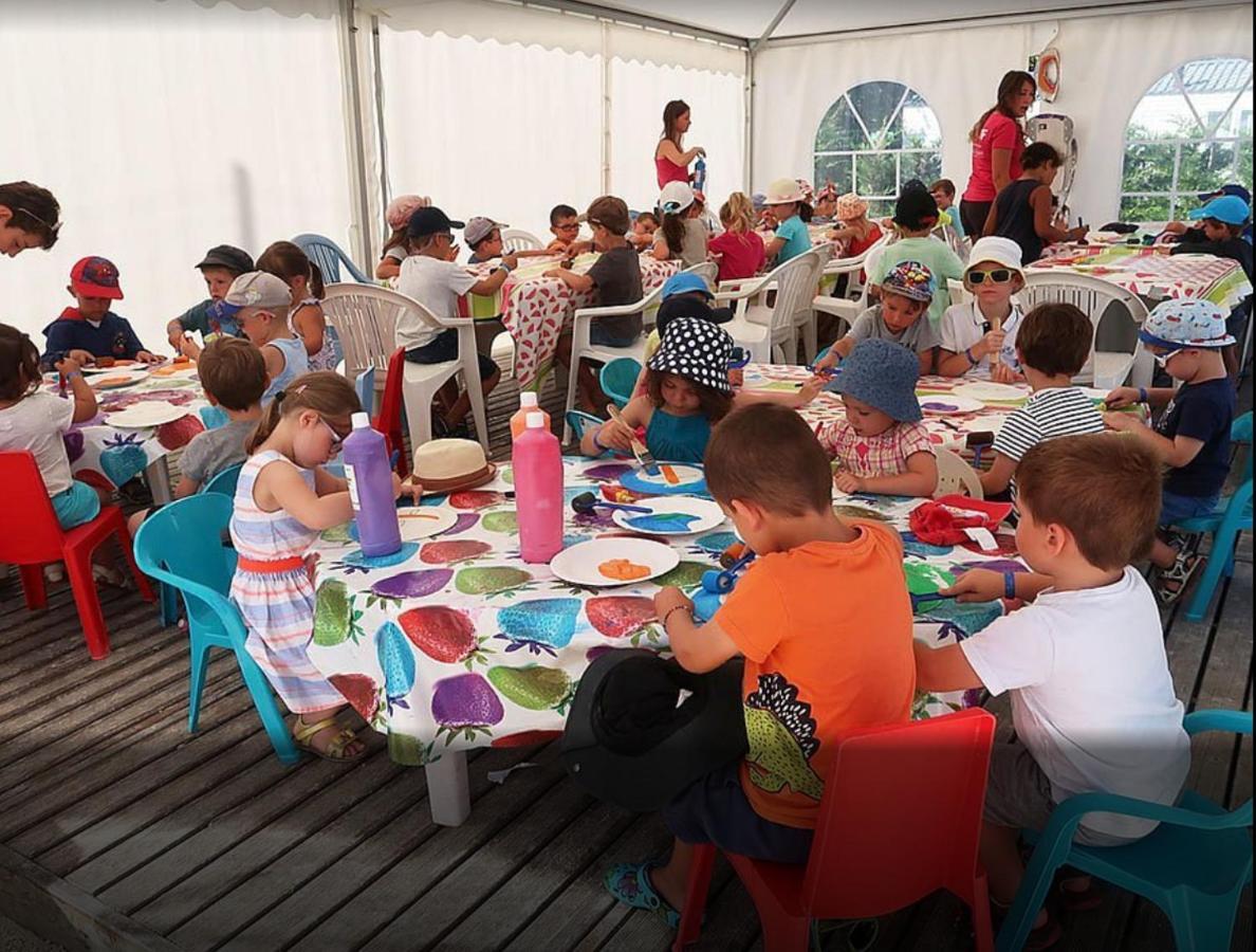 Mobil Home Excellence 6 Personnes Au Camping Mer Et Soleil, Saint George D'Oleron Les Sables Vignier Ngoại thất bức ảnh