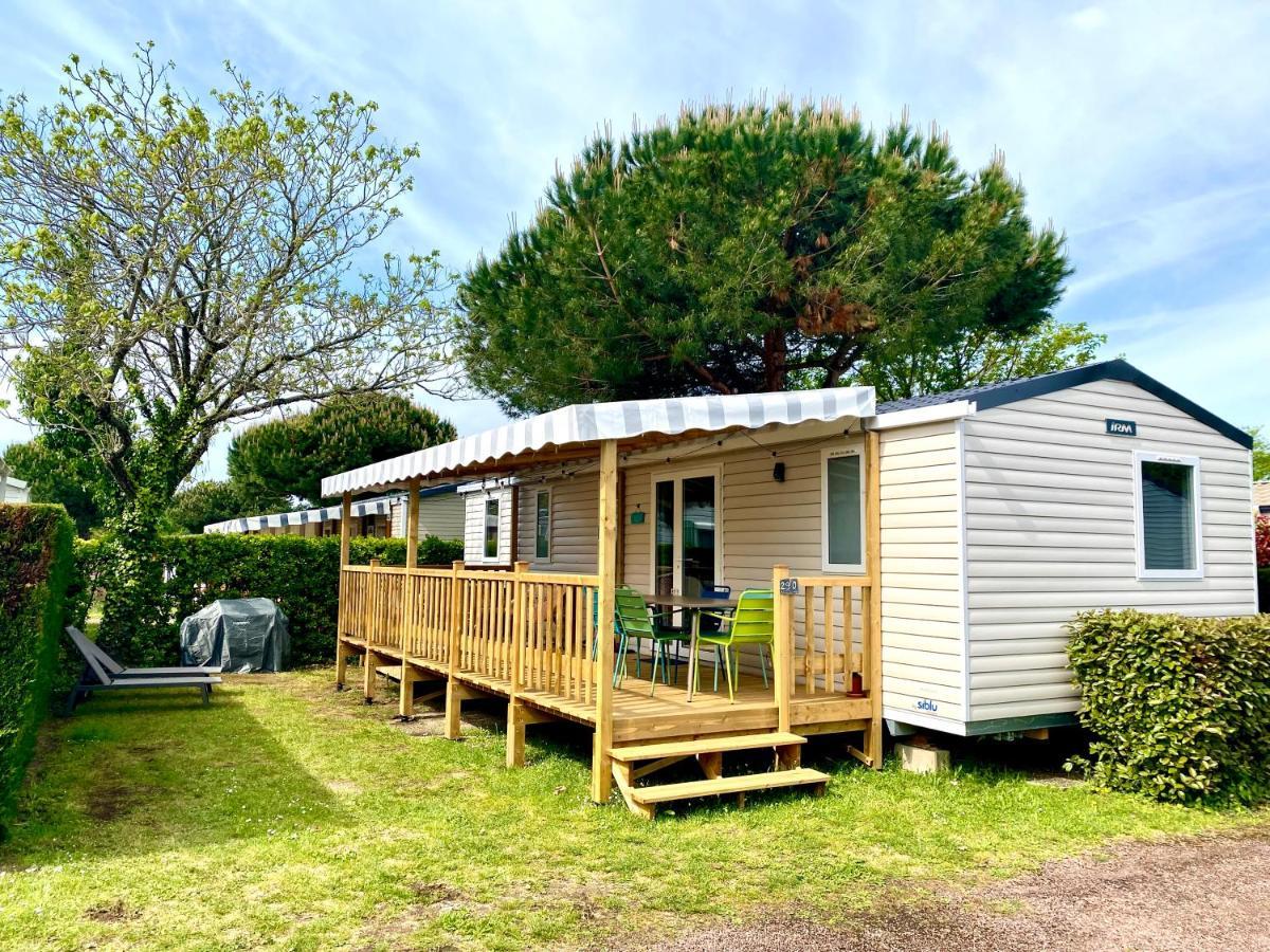 Mobil Home Excellence 6 Personnes Au Camping Mer Et Soleil, Saint George D'Oleron Les Sables Vignier Ngoại thất bức ảnh